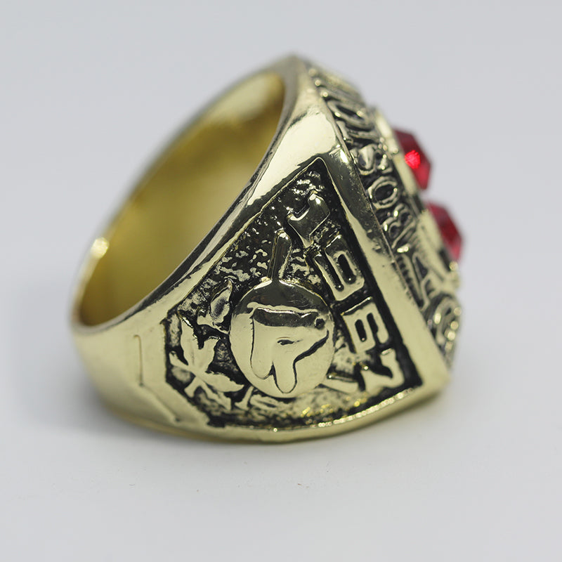 1967 MLB Boston Red Sox Championship Replica Ring