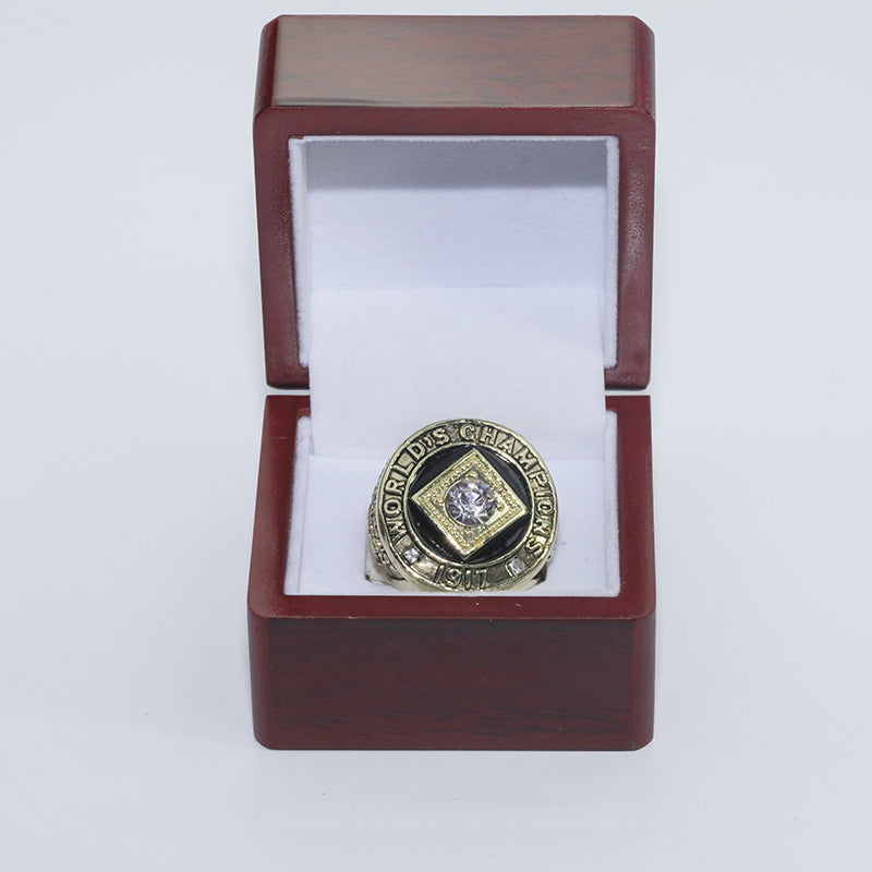 1917 MLB Chicago White Sox Championship Replica Ring