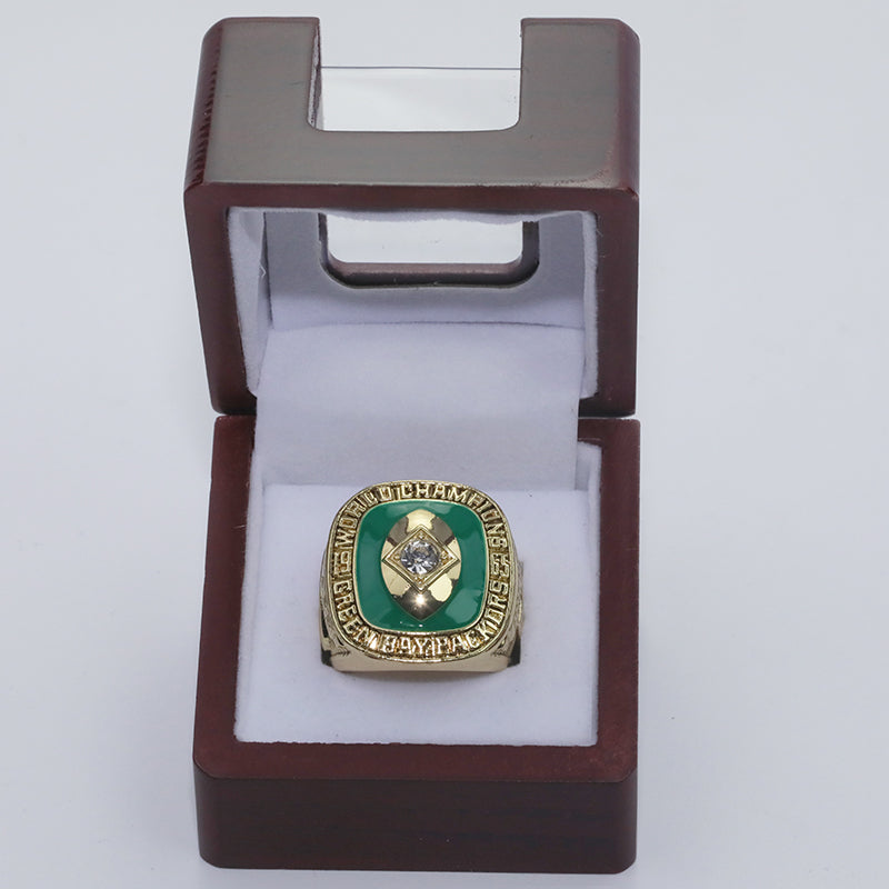 1965 NFL Green Bay Packers Championship Replica Ring