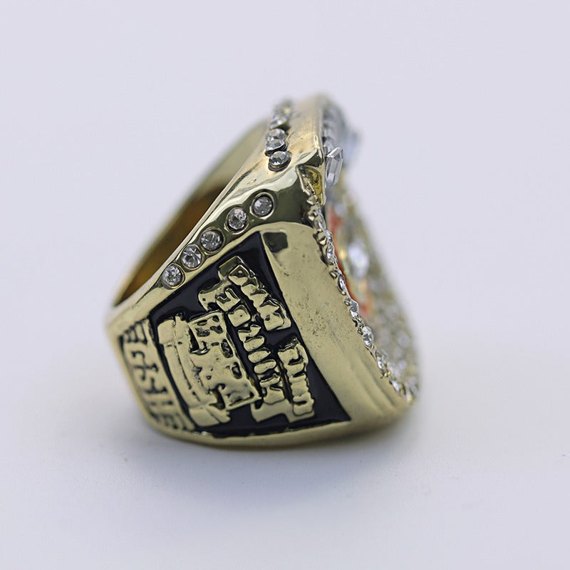 2006 NFL Chicago Bears Championship Replica Ring