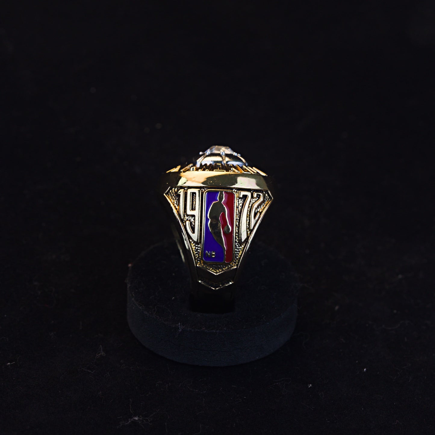 1972 NBA Los Angeles Lakers Championship Replica Ring