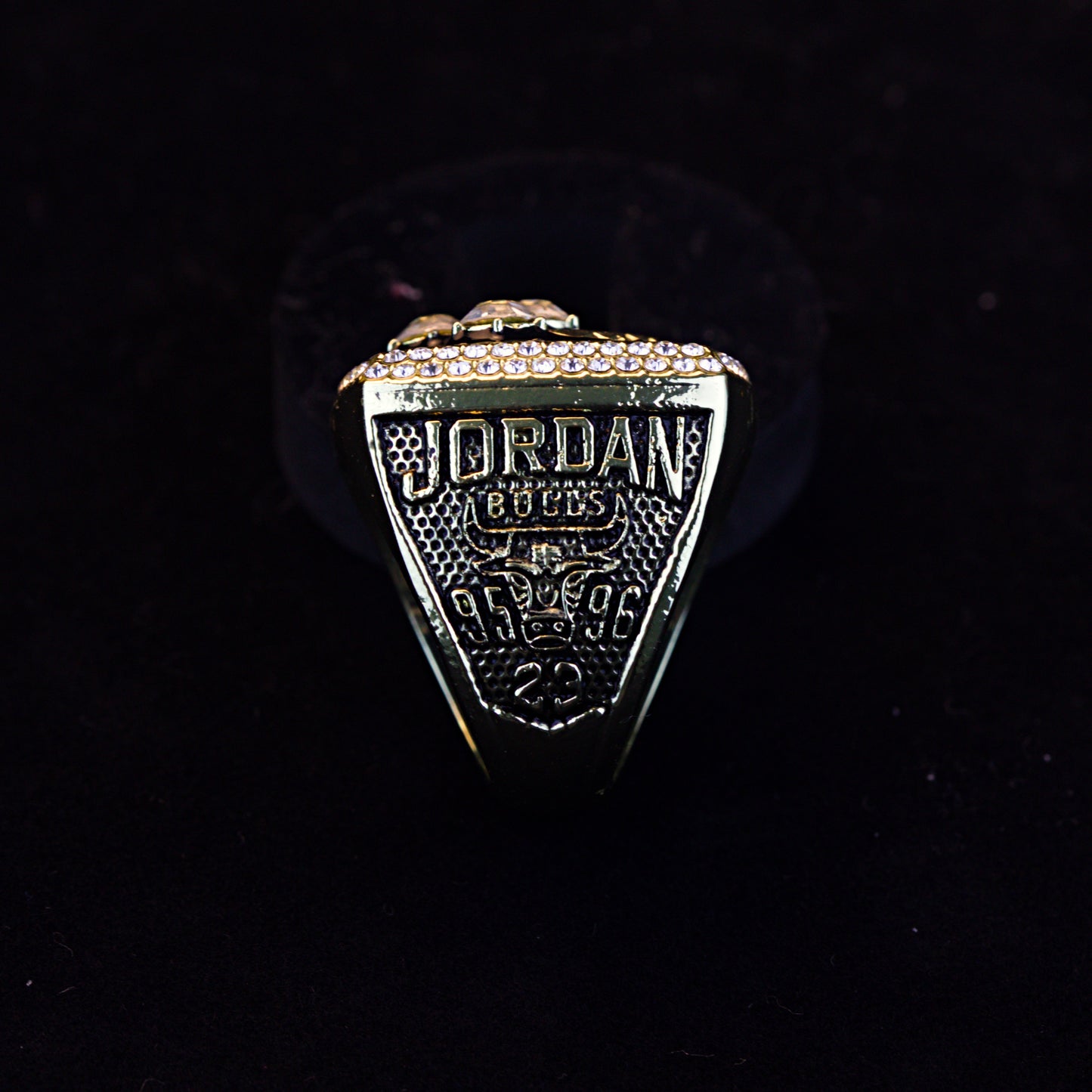 1996 NBA Chicago Bulls Championship Replica Ring