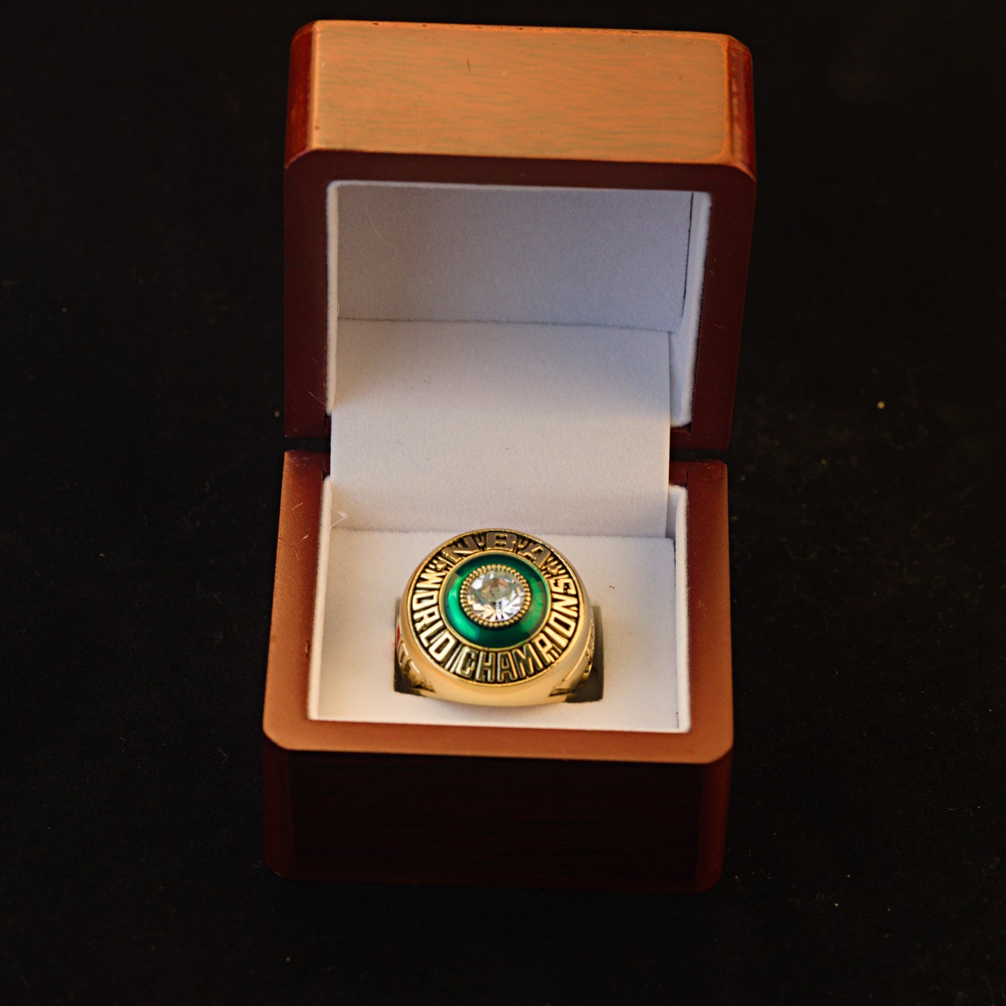 1981 NBA Boston Celtics Championship Replica Ring