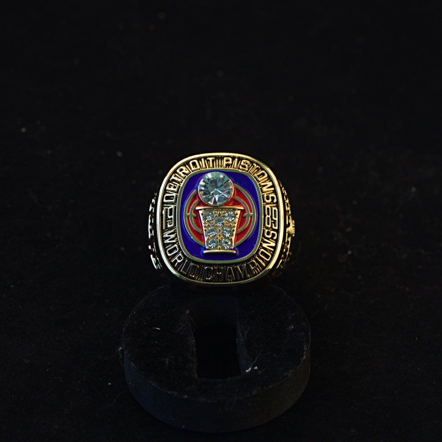 1989 NBA Detroit Pistons Championship Replica Ring