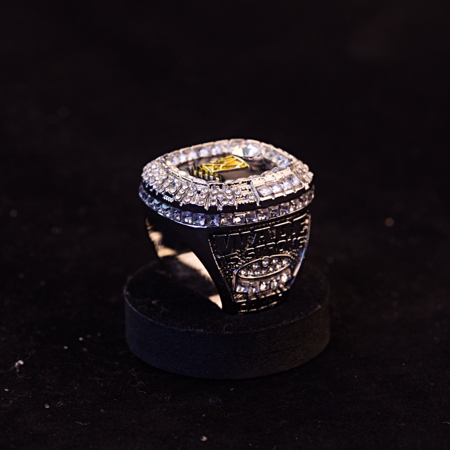 2006 NBA Miami Heat Championship Replica Ring