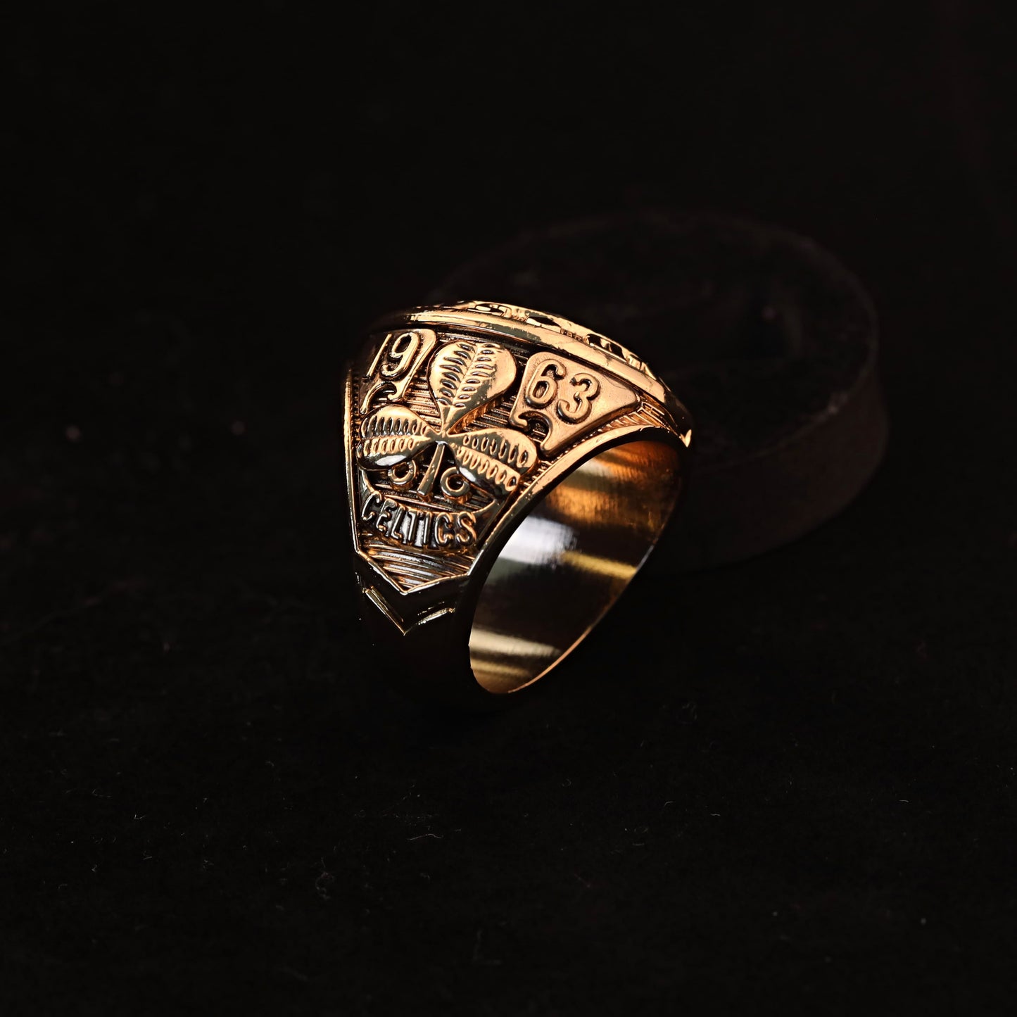 1963 NBA Boston Celtics Championship Replica Ring