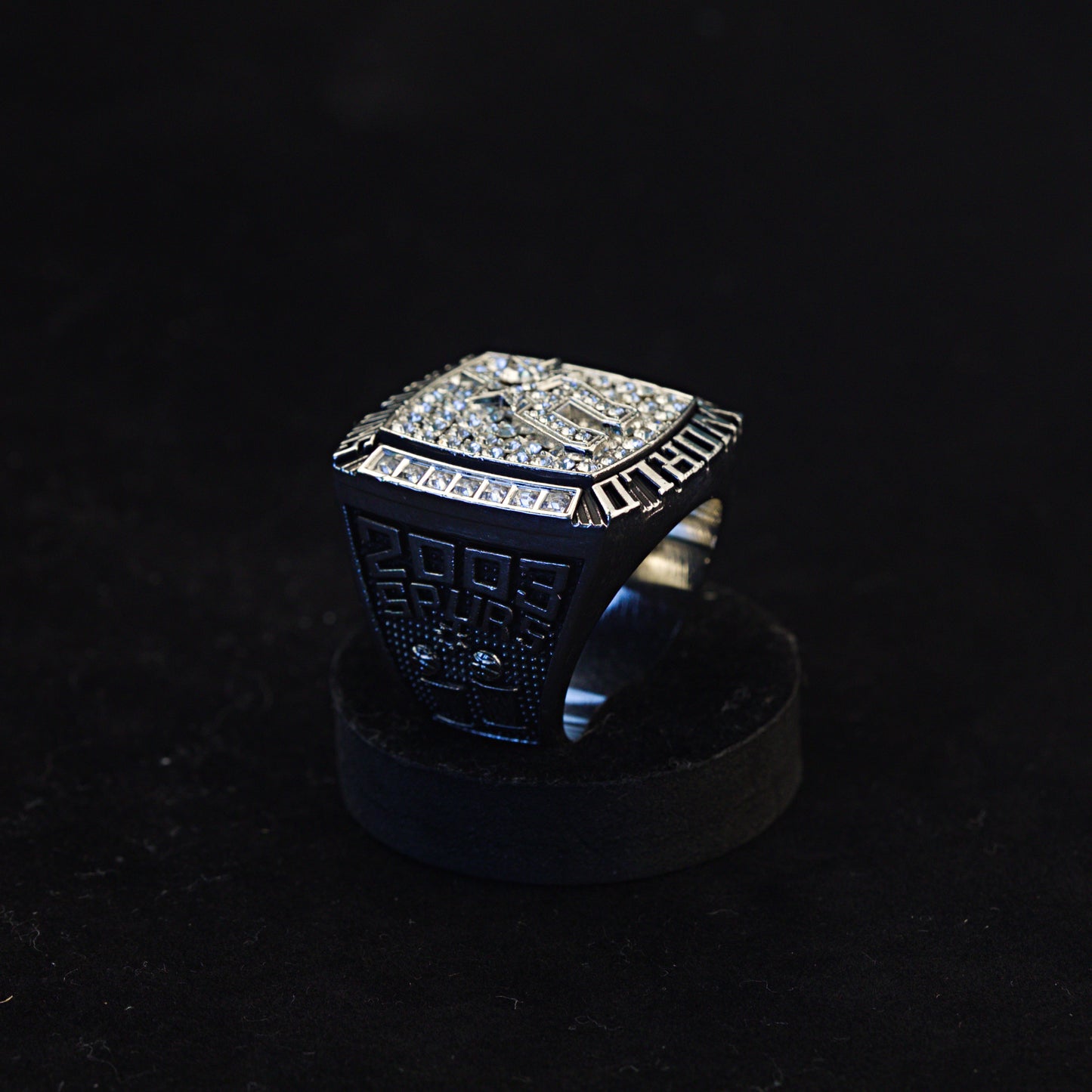 2003 NBA San Antonio Spurs Championship Replica Ring