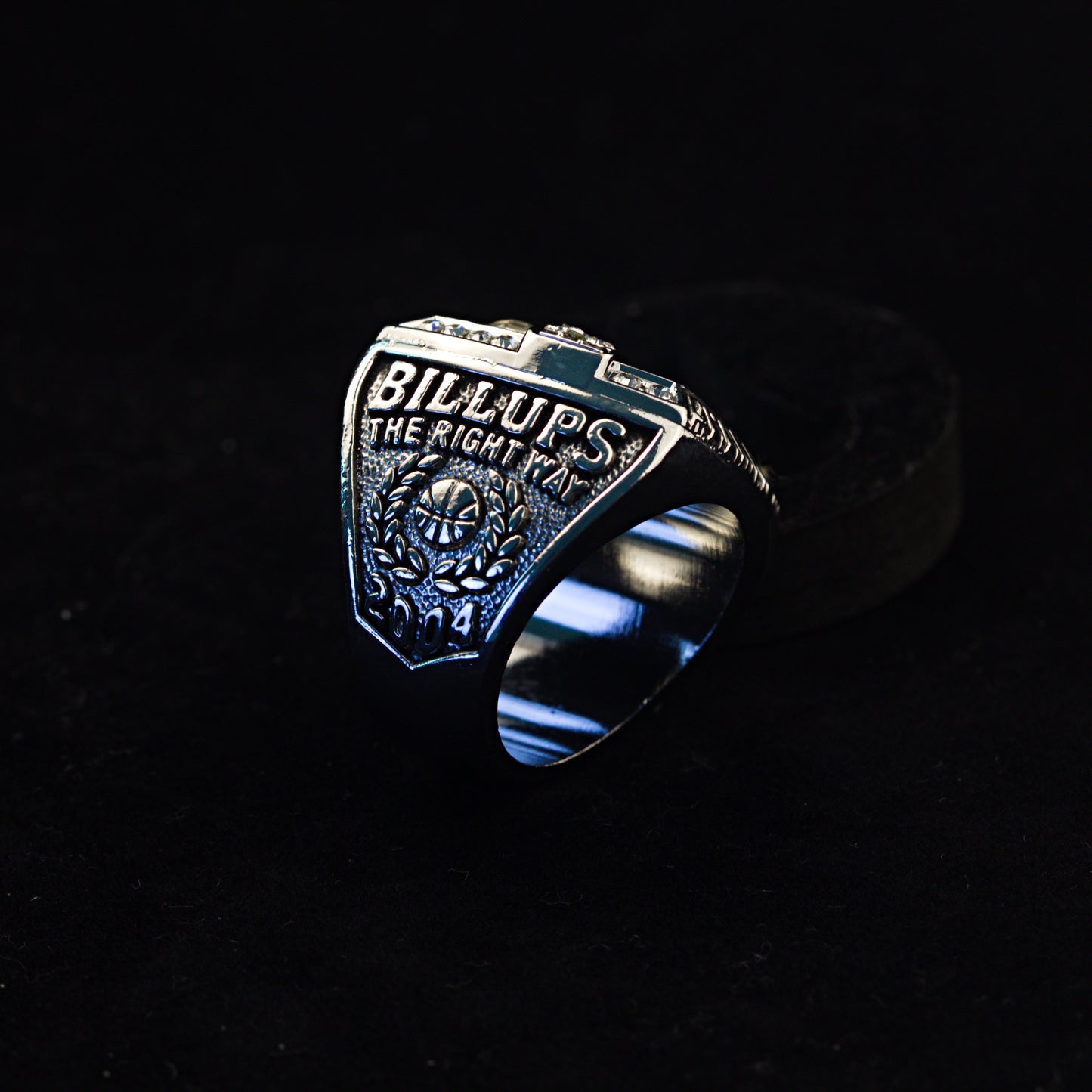 2004 NBA Detroit Pistons Championship Replica Ring