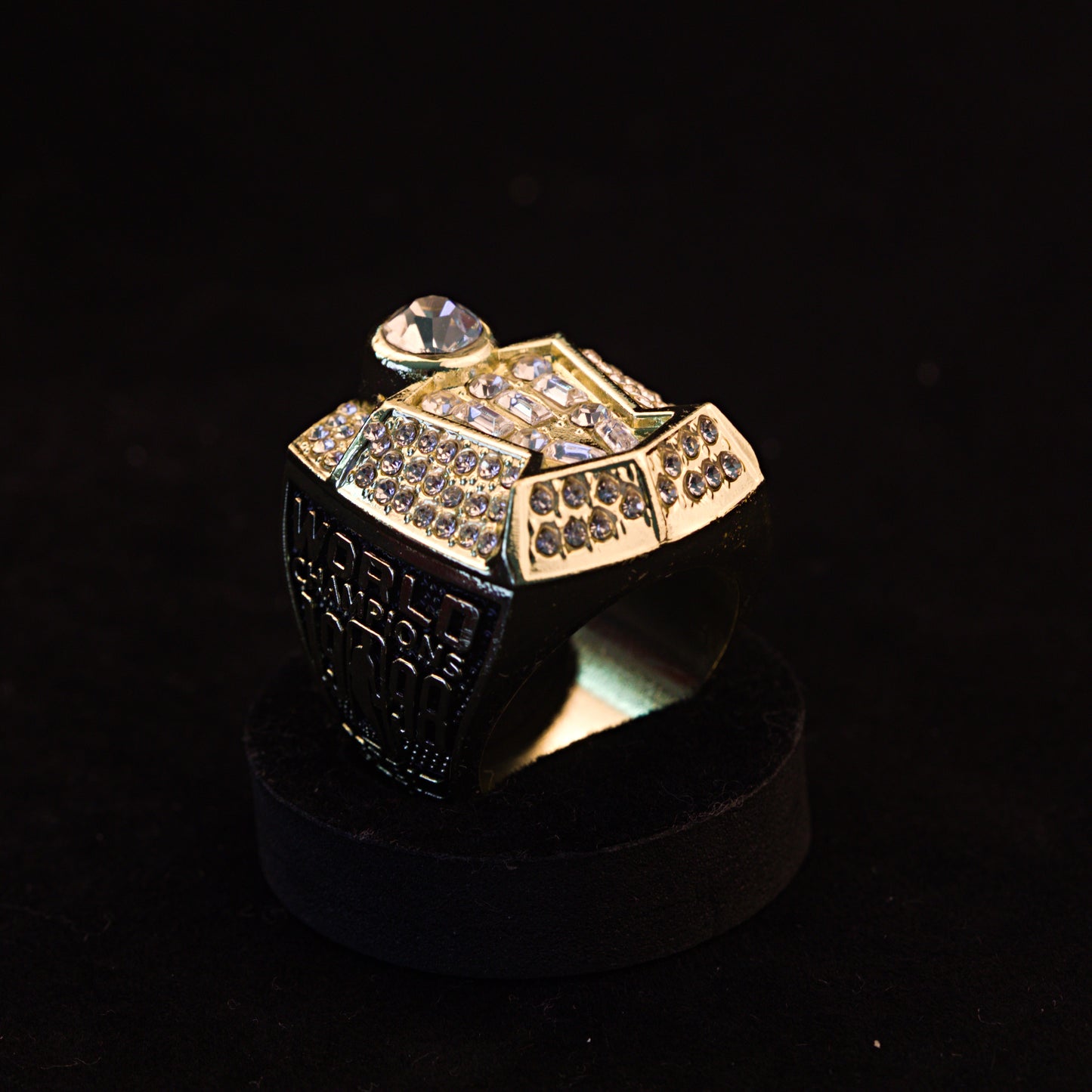 1998 NBA Chicago Bulls Championship Replica Ring