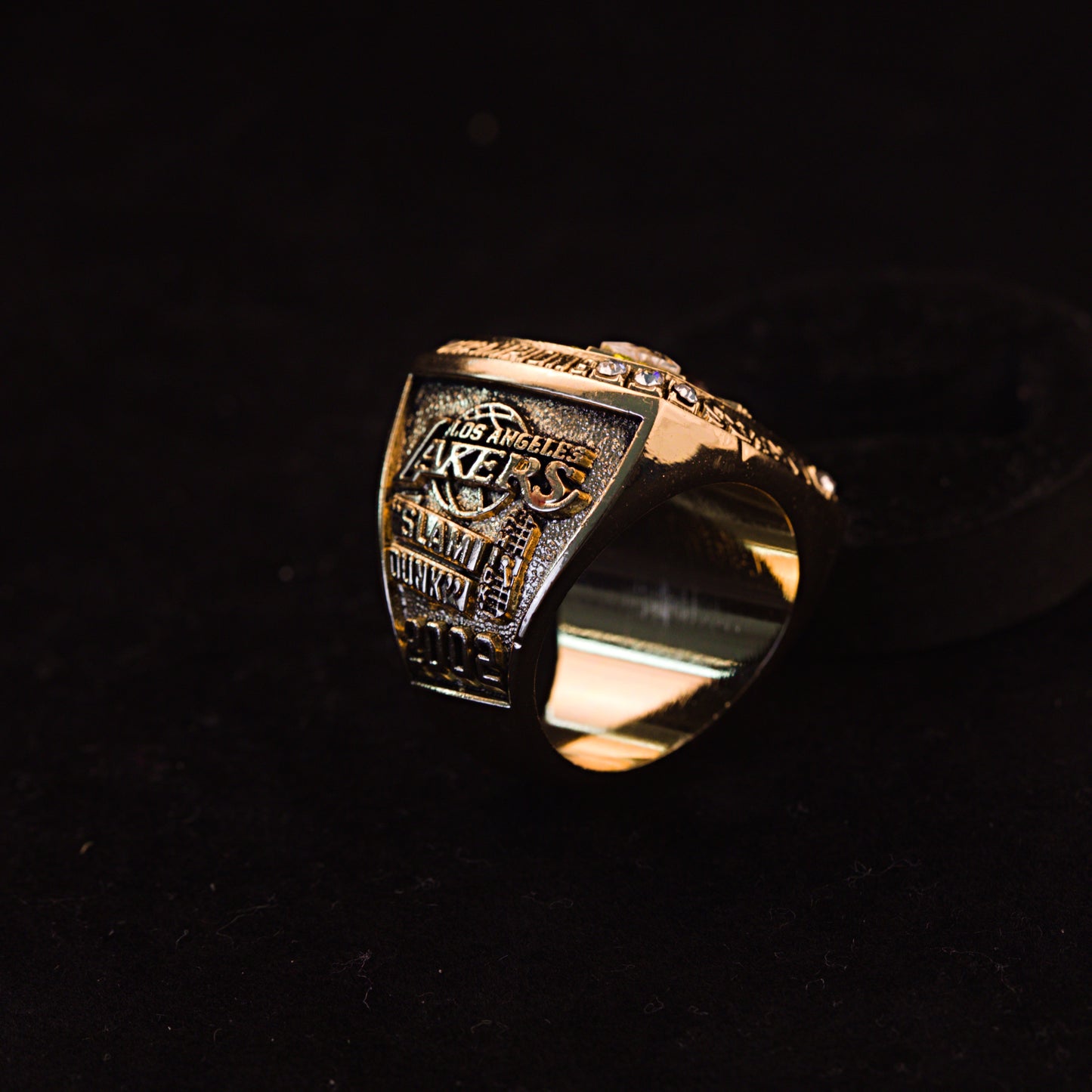 2002 NBA Los Angeles Lakers Championship Replica Ring