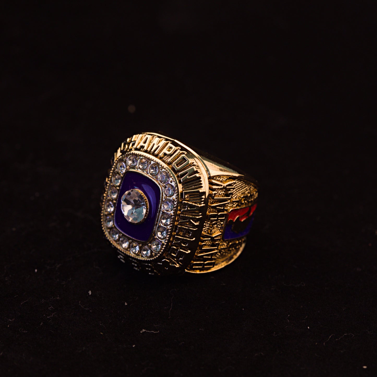 1988 NBA Los Angeles Lakers Championship Replica Ring