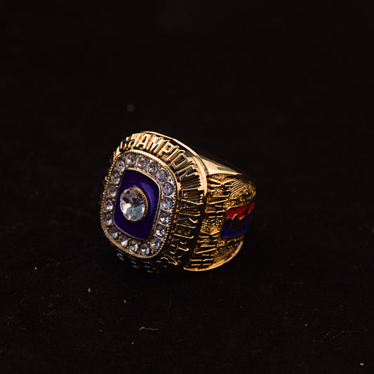 1988 NBA Los Angeles Lakers Championship Replica Ring