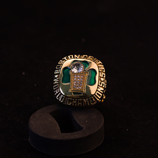 1986 NBA Boston Celtics Championship Replica Ring