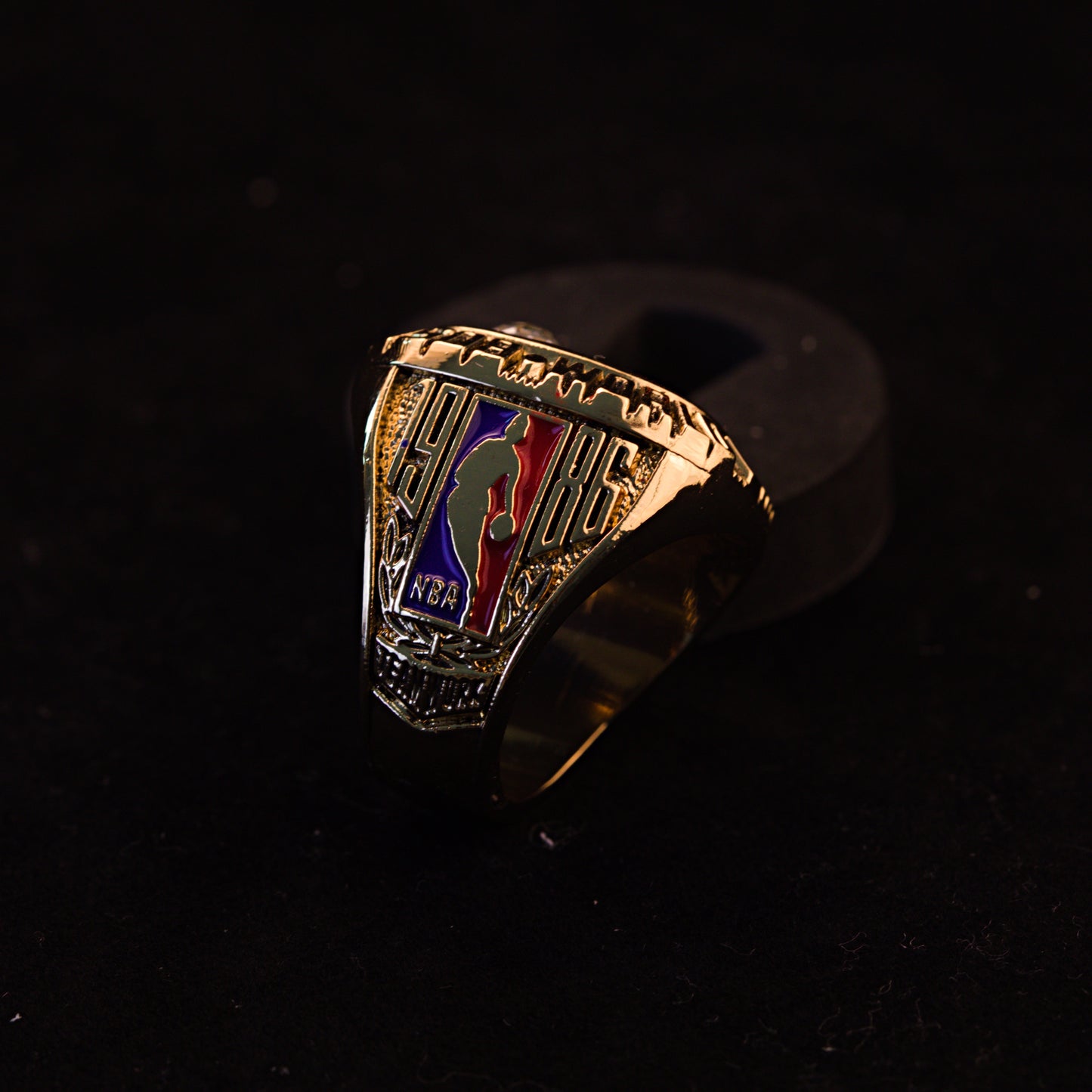 1986 NBA Boston Celtics Championship Replica Ring