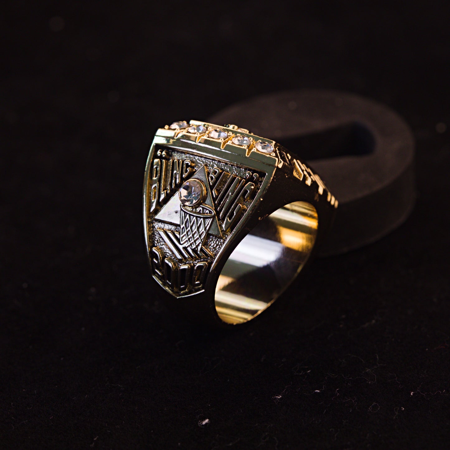 2000 NBA Los Angeles Lakers Championship Replica Ring