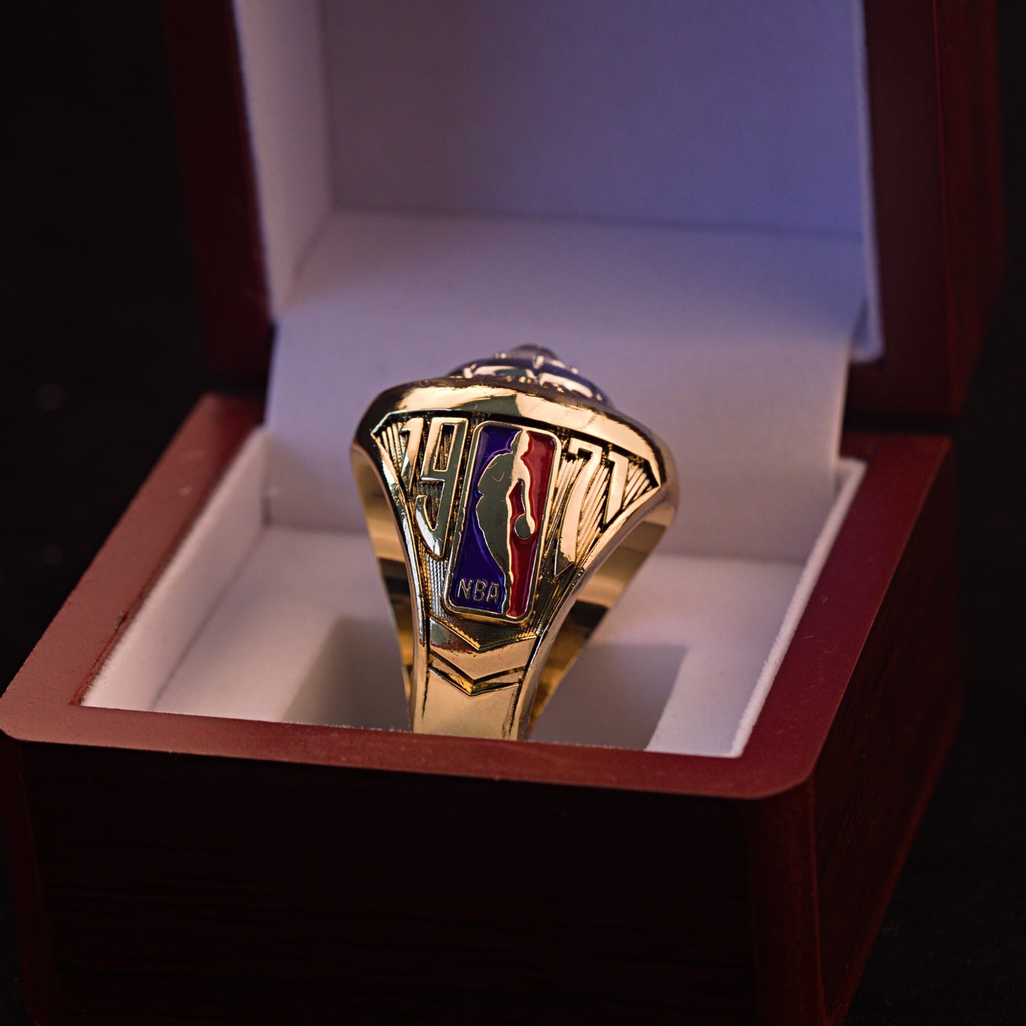 1971 NBA Milwaukee Bucks Championship Replica Ring