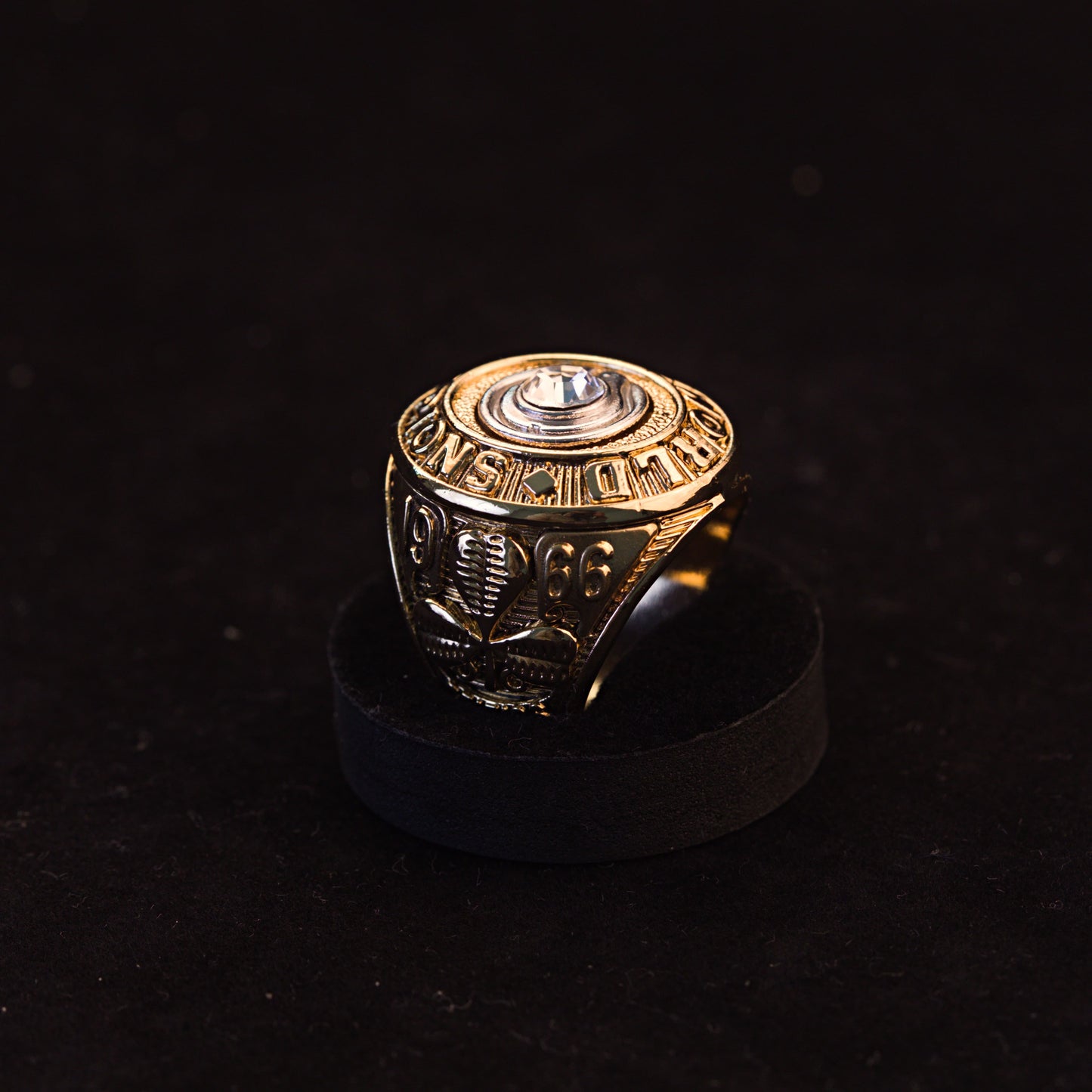 1966 NBA Boston Celtics Championship Replica Ring