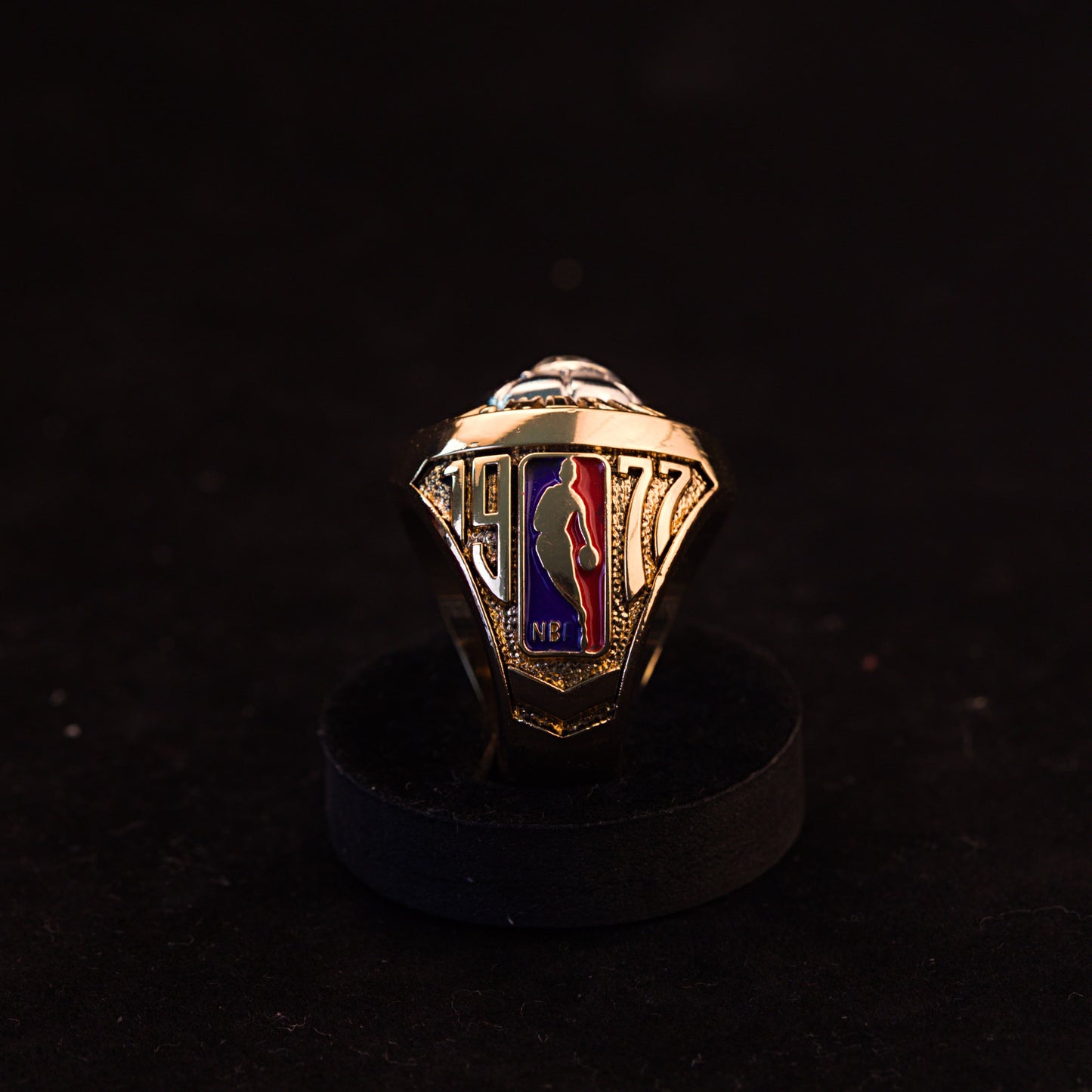 1977 NBA Portland Trail Blazers Championship Replica Ring