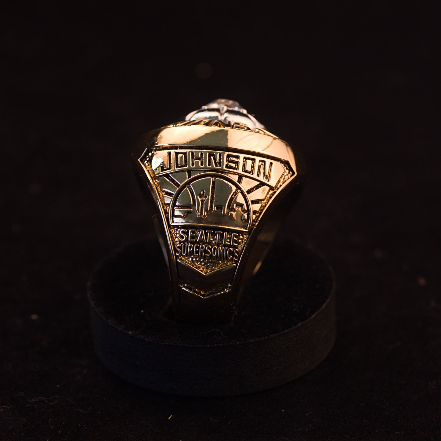 1979 NBA Seattle Super Sonics Championship Replica Ring