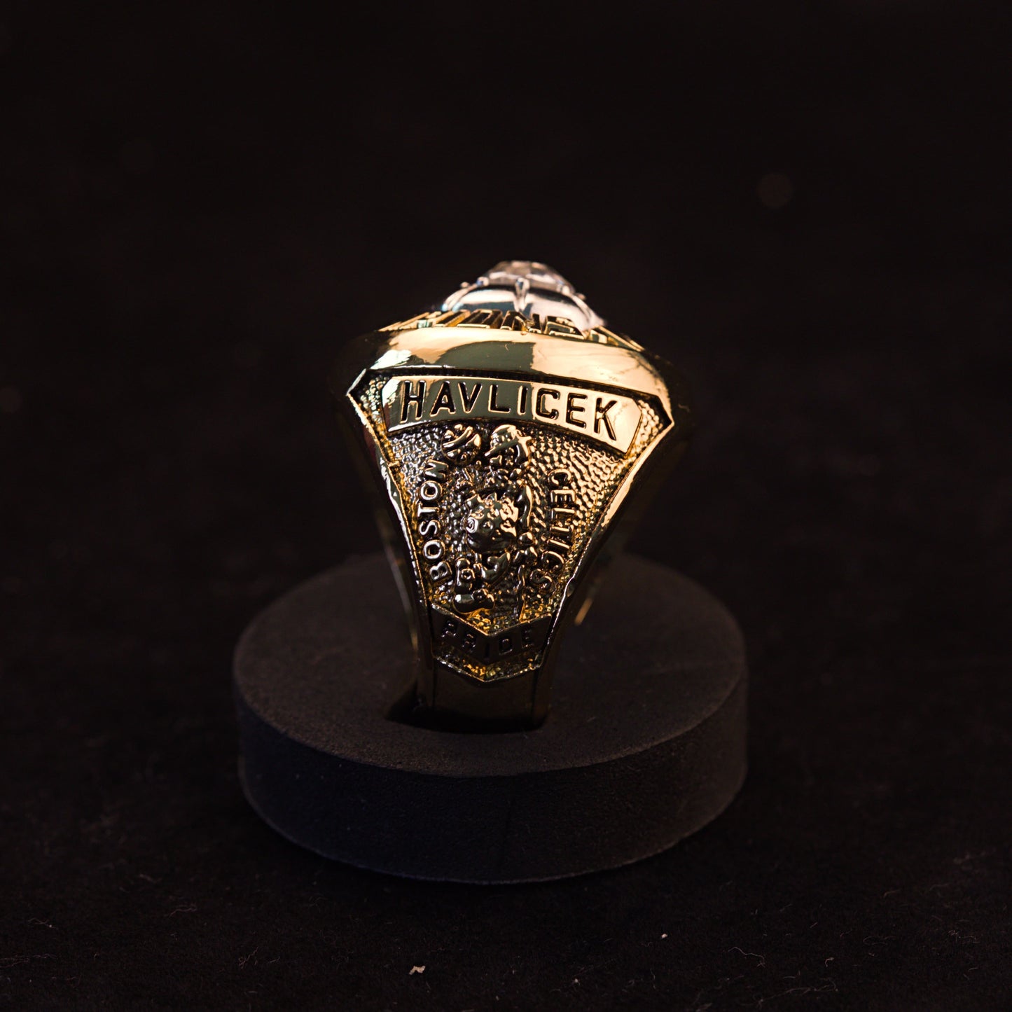 1974 NBA Boston Celtics Championship Replica Ring