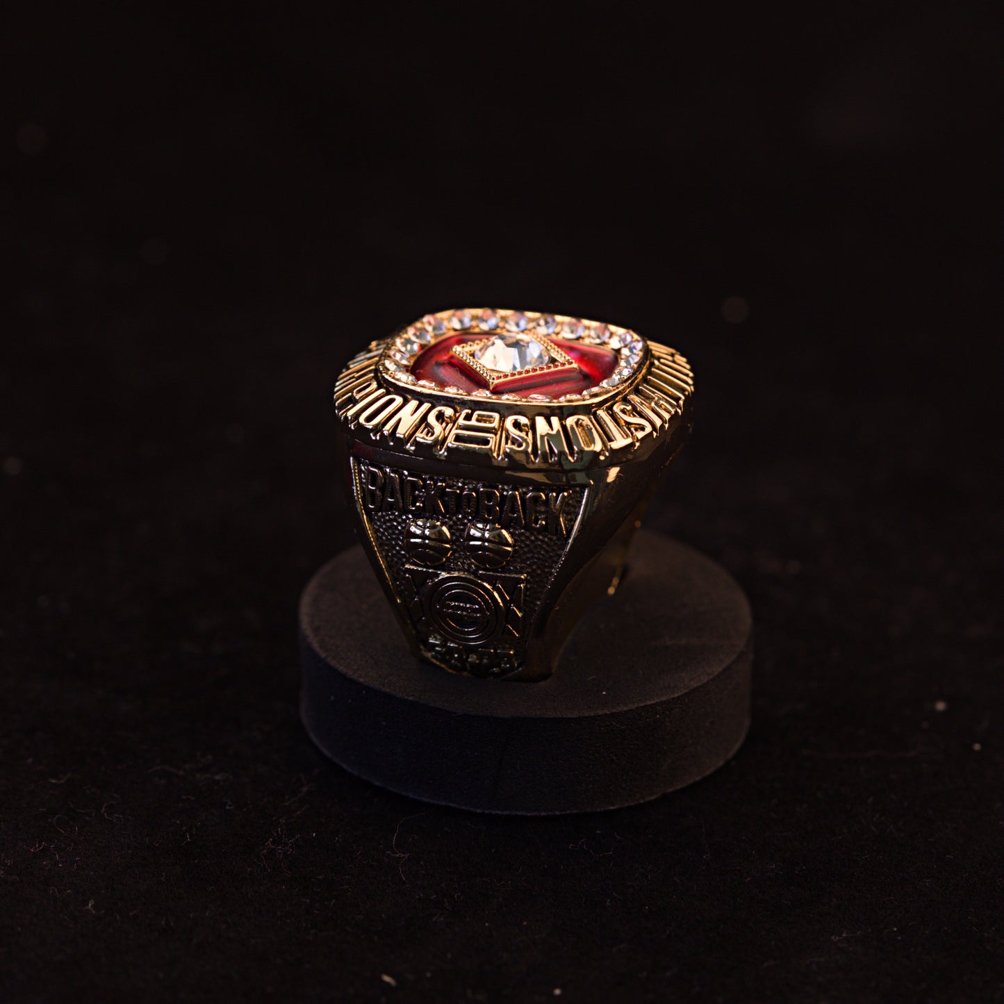 1990 NBA Detroit Pistons Championship Replica Ring