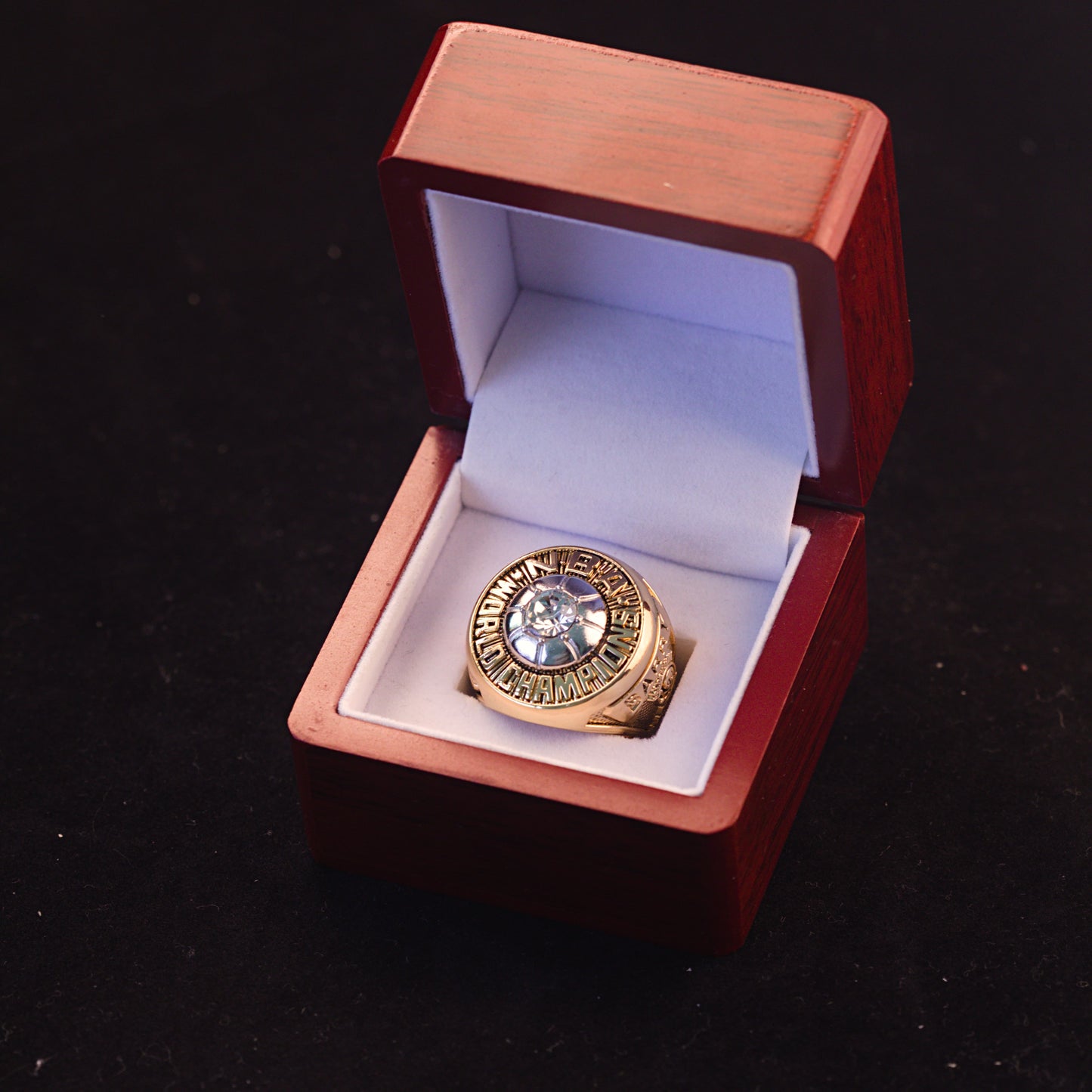 1975 NBA Golden State Warriors Championship Replica Ring