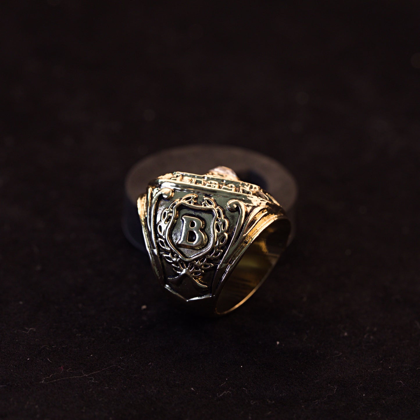 1958 NBA St. Louis Hawks Championship Replica Ring