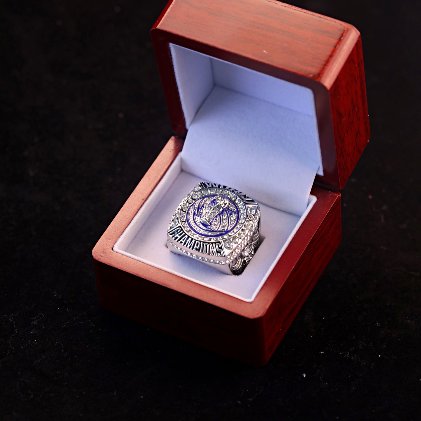 2011 NBA Dallas Mavericks Championship Replica Ring