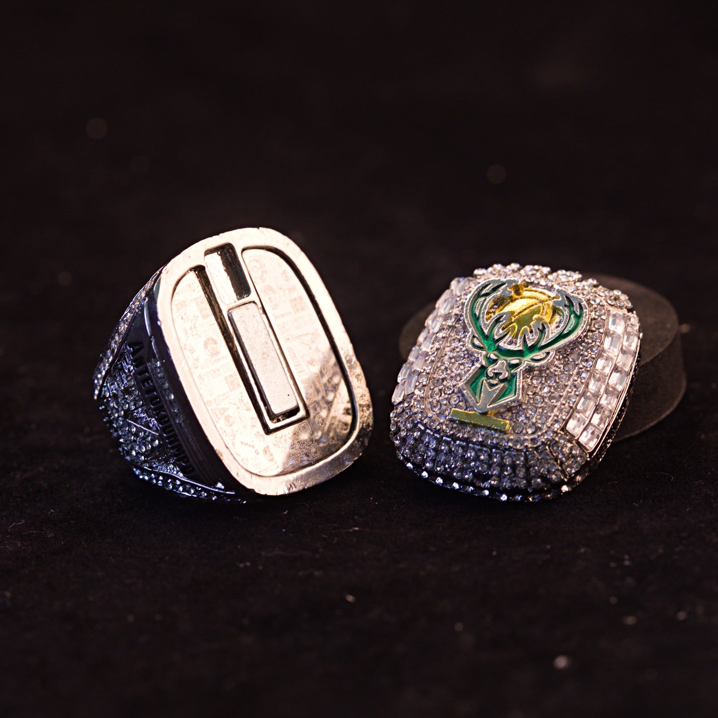 2021 Milwaukee Bucks Championship Replica Ring