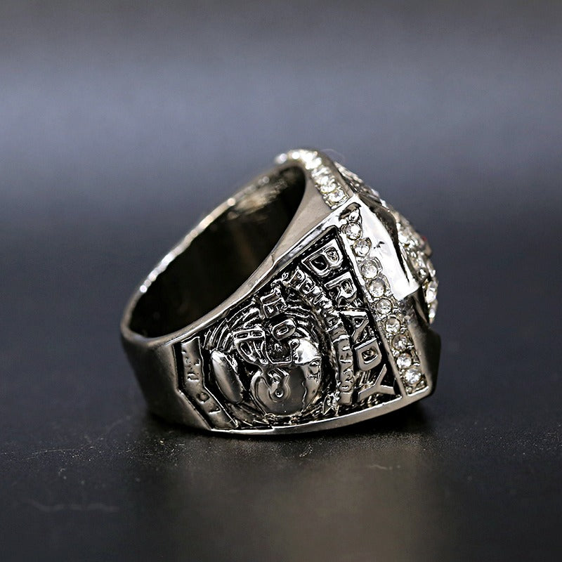 2007 NFL New England Patriots Championship Replica Ring