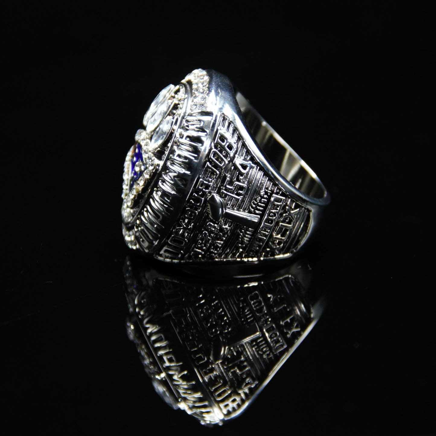 2014 NFL New England Patriots Championship Replica Ring