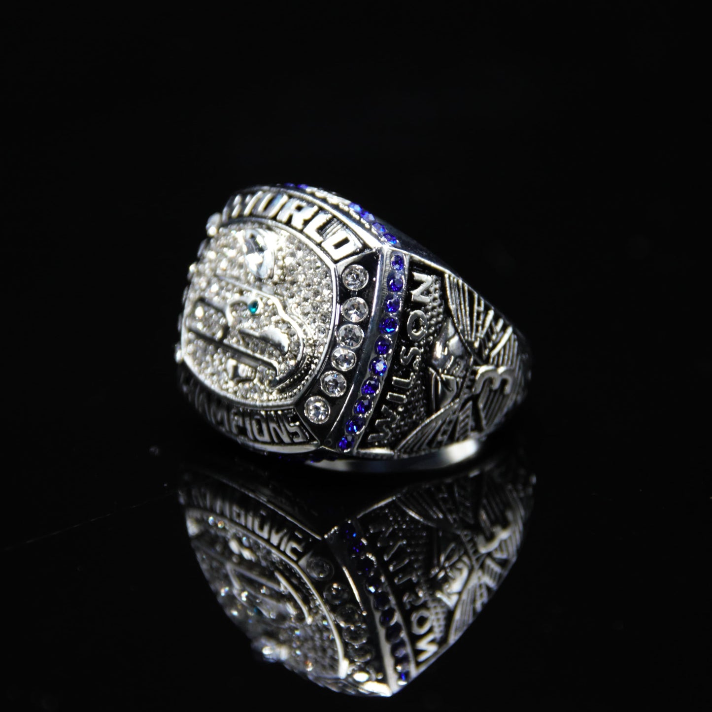 2013 NFL Seattle Seahawks Championship Replica Ring