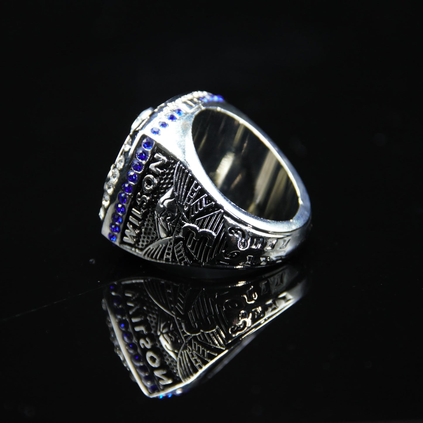 2013 NFL Seattle Seahawks Championship Replica Ring