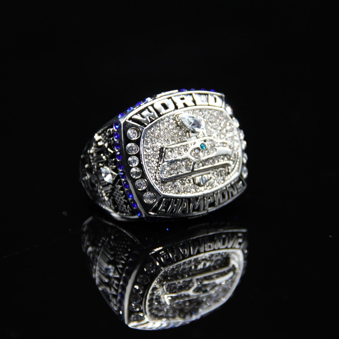 2013 NFL Seattle Seahawks Championship Replica Ring