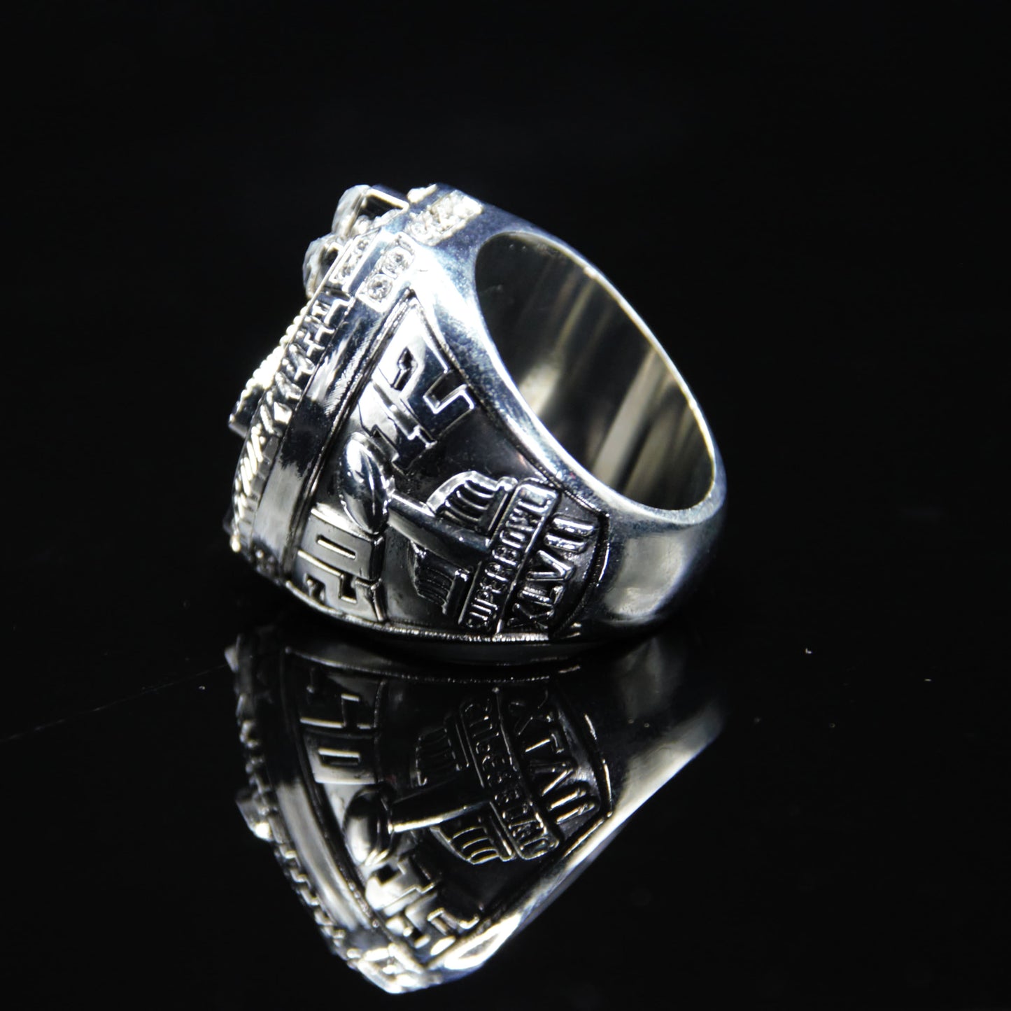 2012 NFL Baltimore Ravens Championship Replica Ring