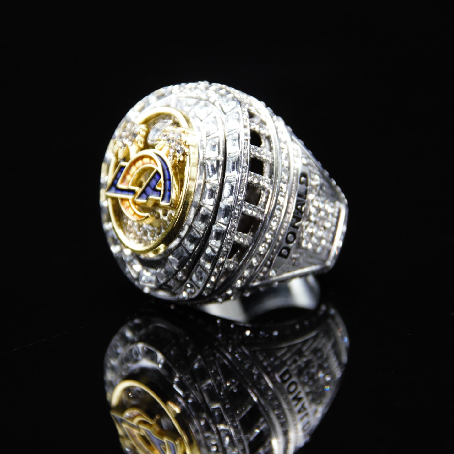 2021 NFL Los Angeles Rams Championship Replica Ring Donald Edtion