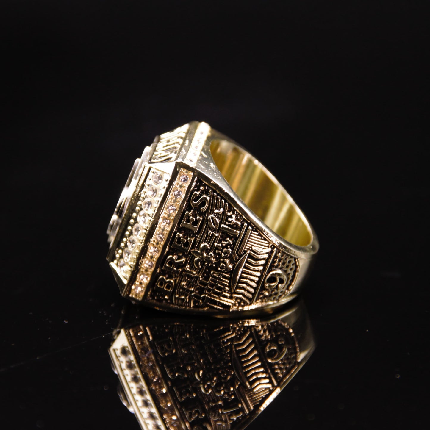 2009 NFL New Orleans Saints Championship Replica Ring