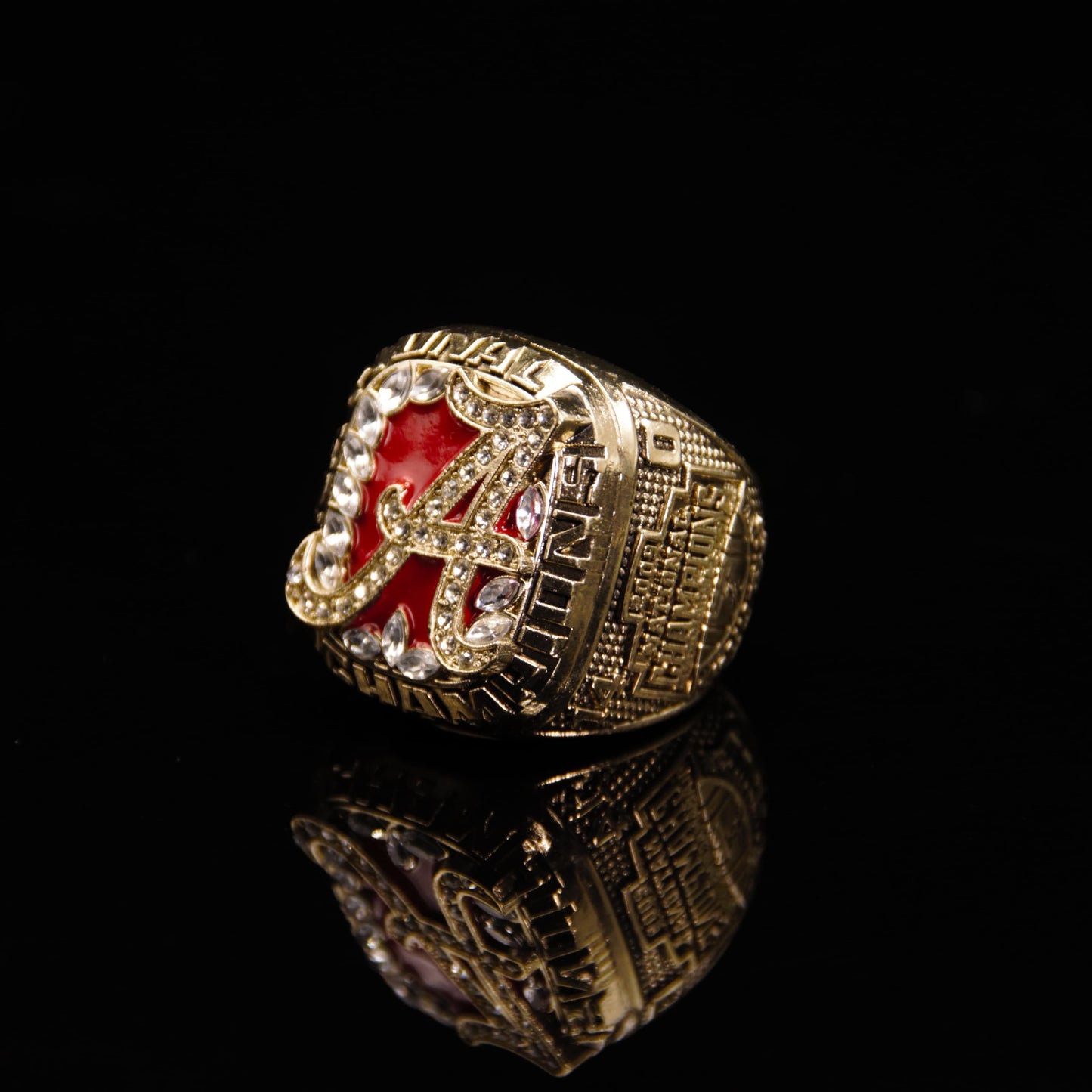 2009 NCAA Alabama Crimson Tide Team Replica Championship Ring