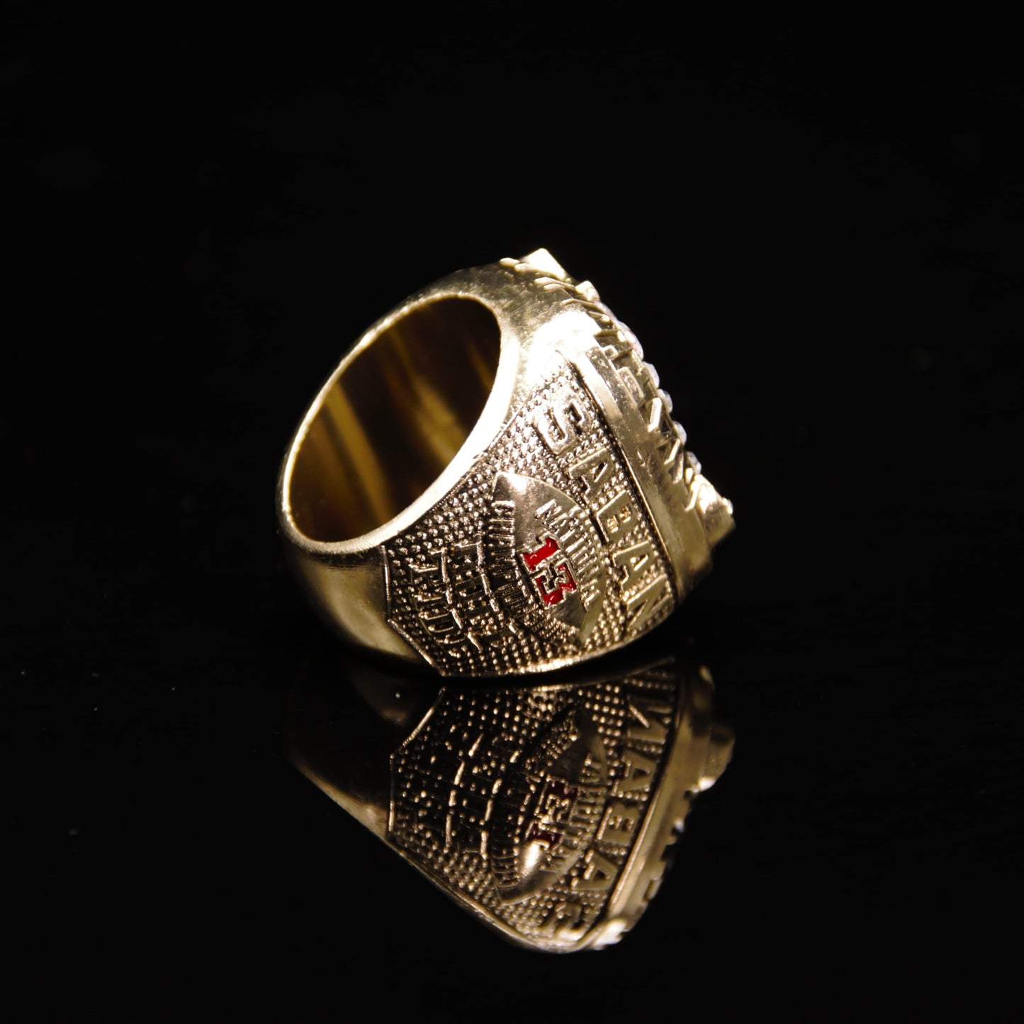 2009 NCAA Alabama Crimson Tide Team Replica Championship Ring