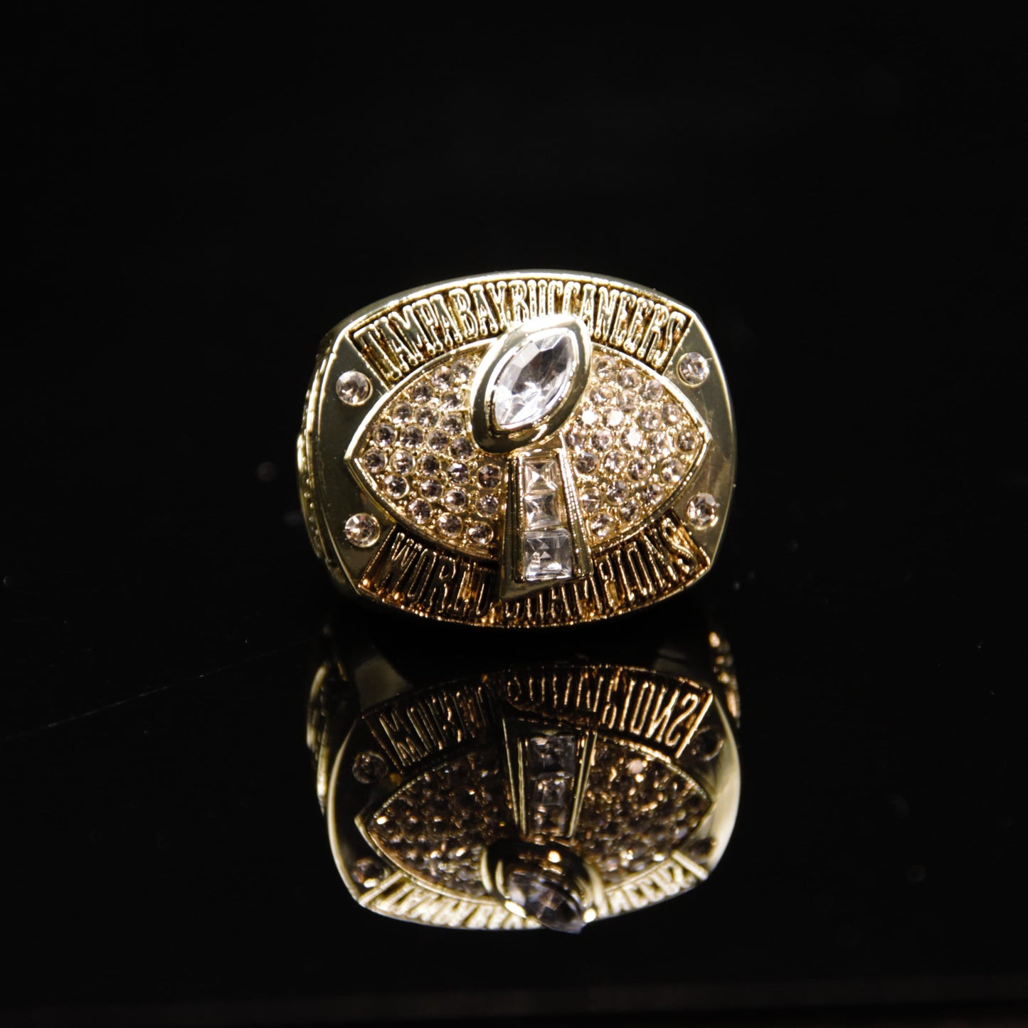 2002 NFL Tampa Bay Buccaneers Championship Replica Ring