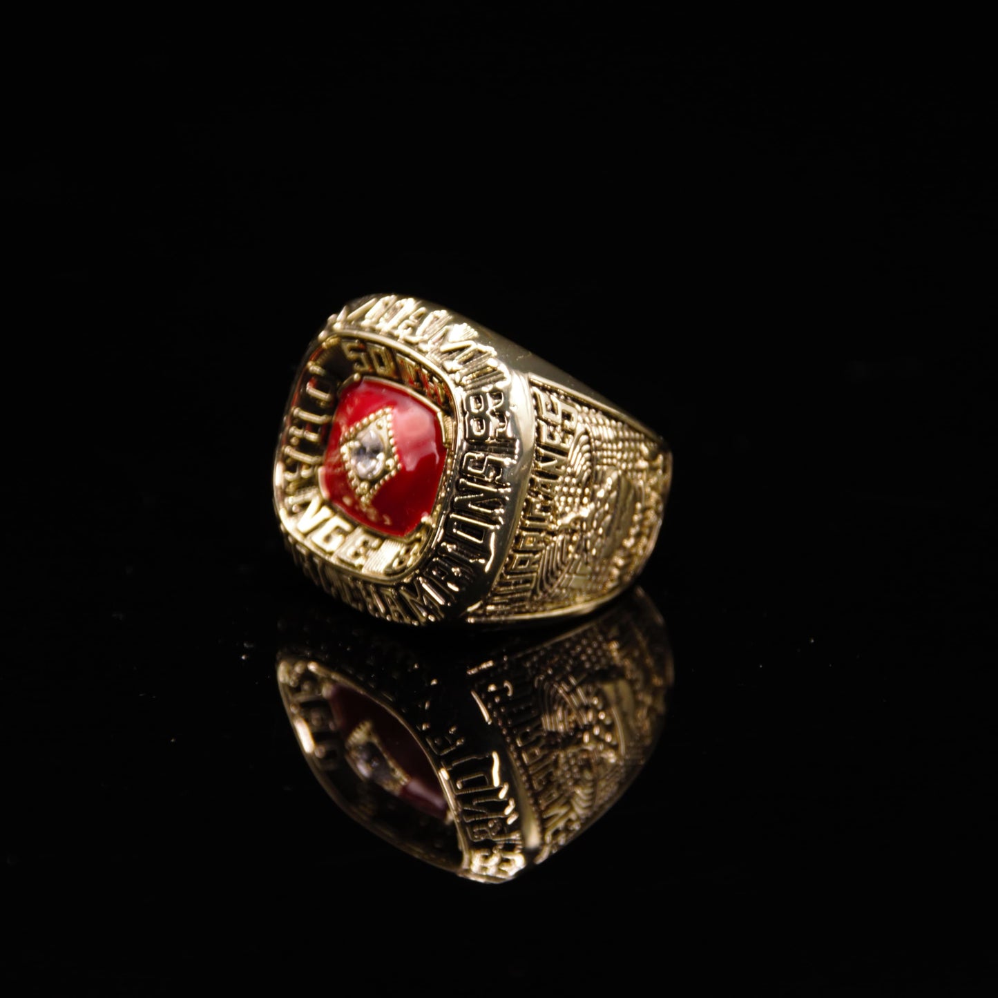 1983 Miami Hurricanes National Replica Championship Ring