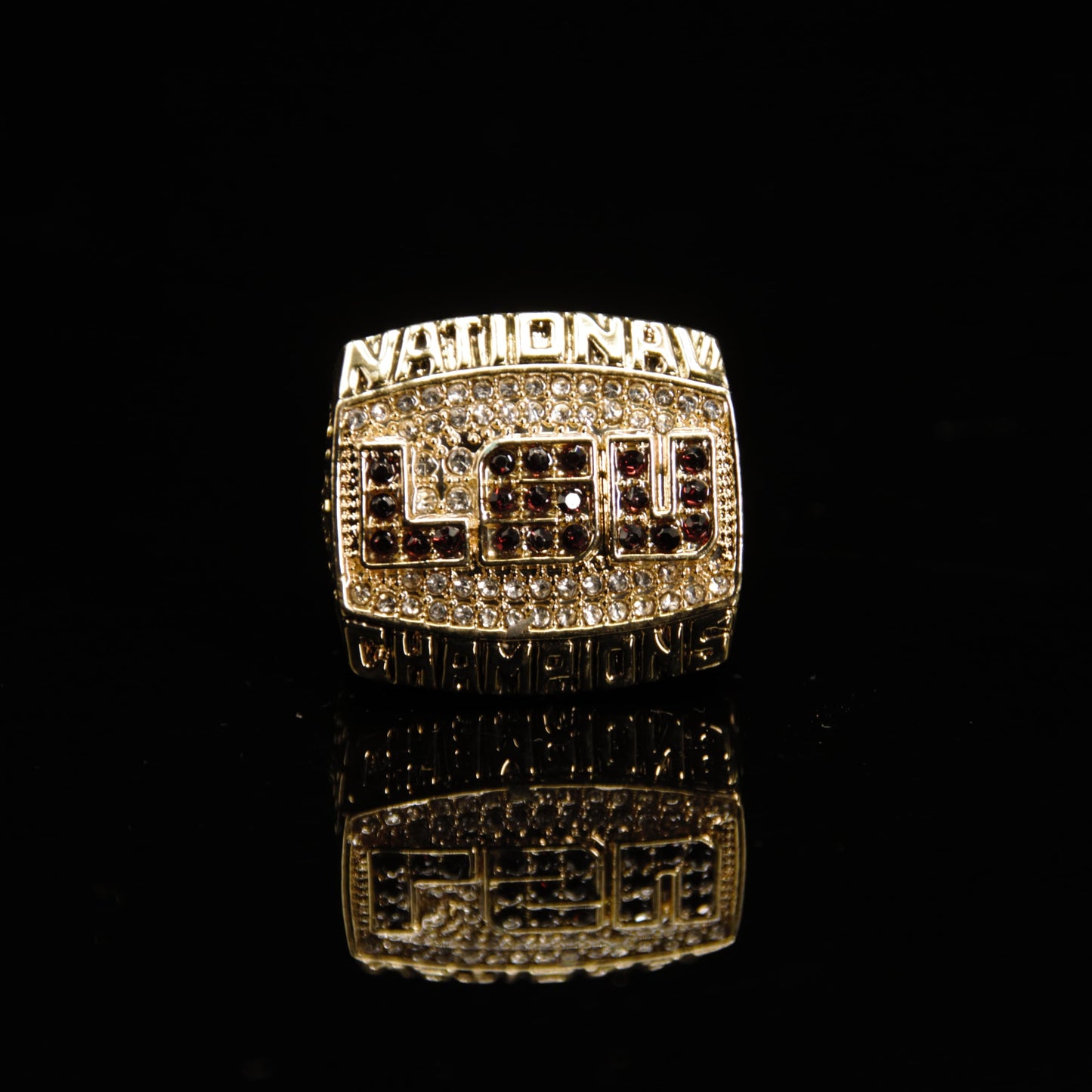 2003 NCAA LSU Louisiana State University Replica Championship Ring