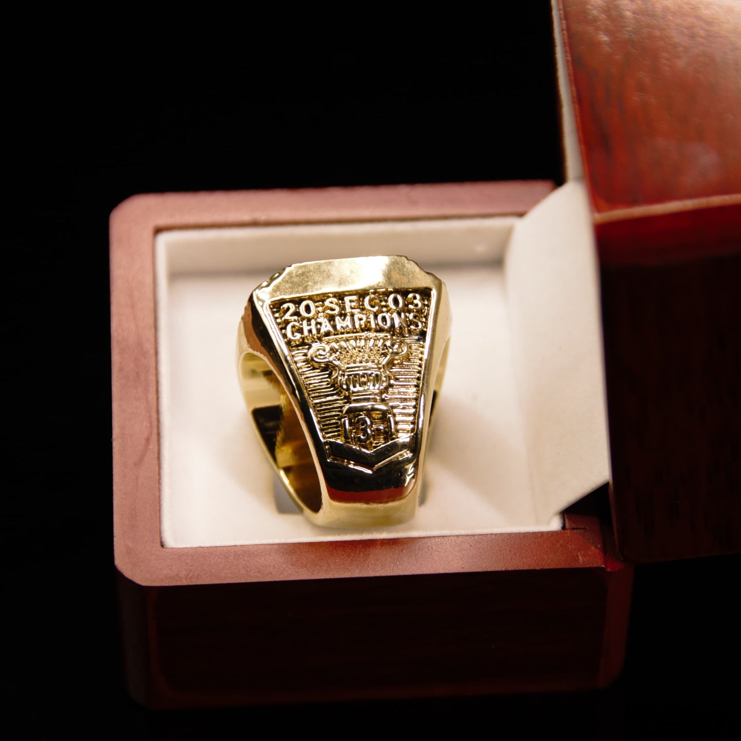 2003 NCAA LSU Louisiana State University Replica Championship Ring