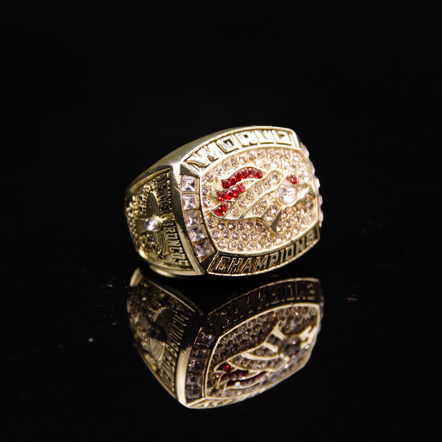 1997 NFL Denver Broncos Championship Replica Ring Davis Edtion