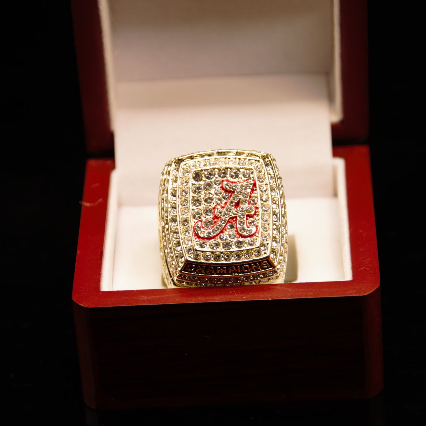 2018 NCAA Alabama Crimson Tide Team Replica Championship Ring