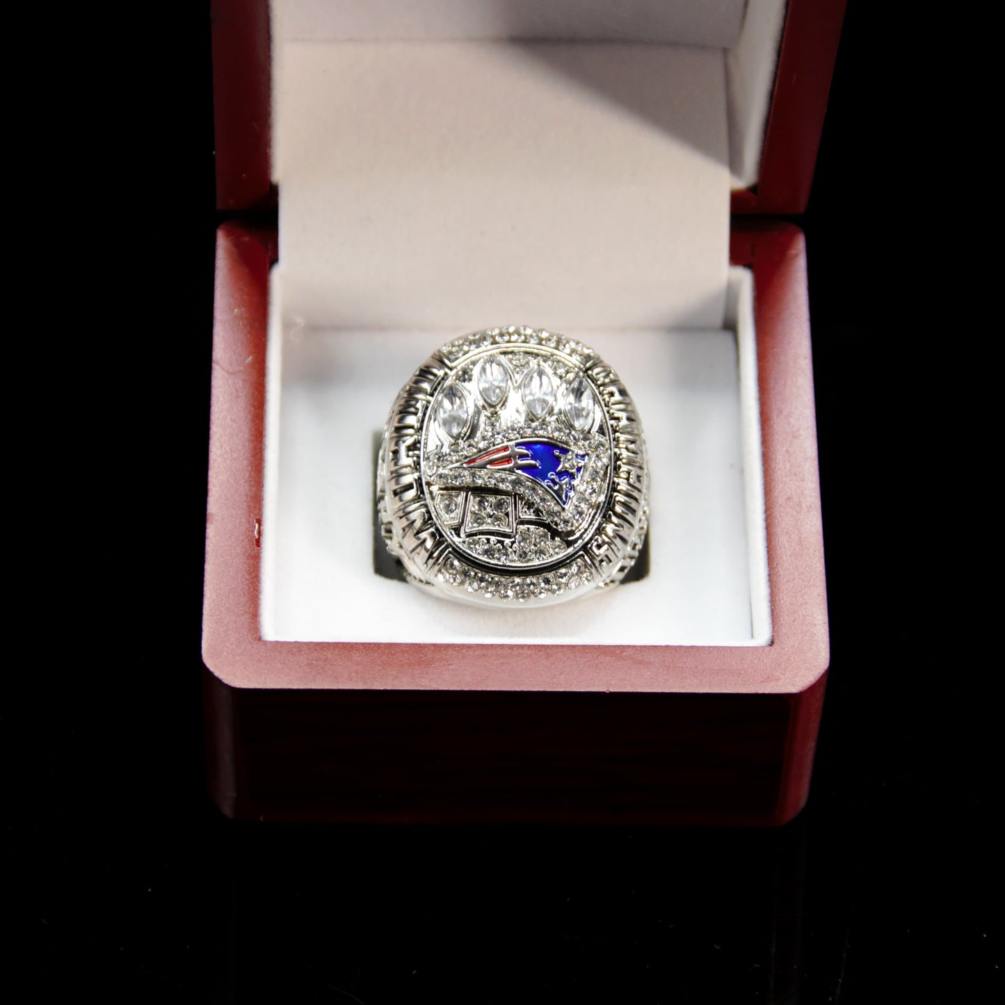 2014 NFL New England Patriots Championship Replica Ring