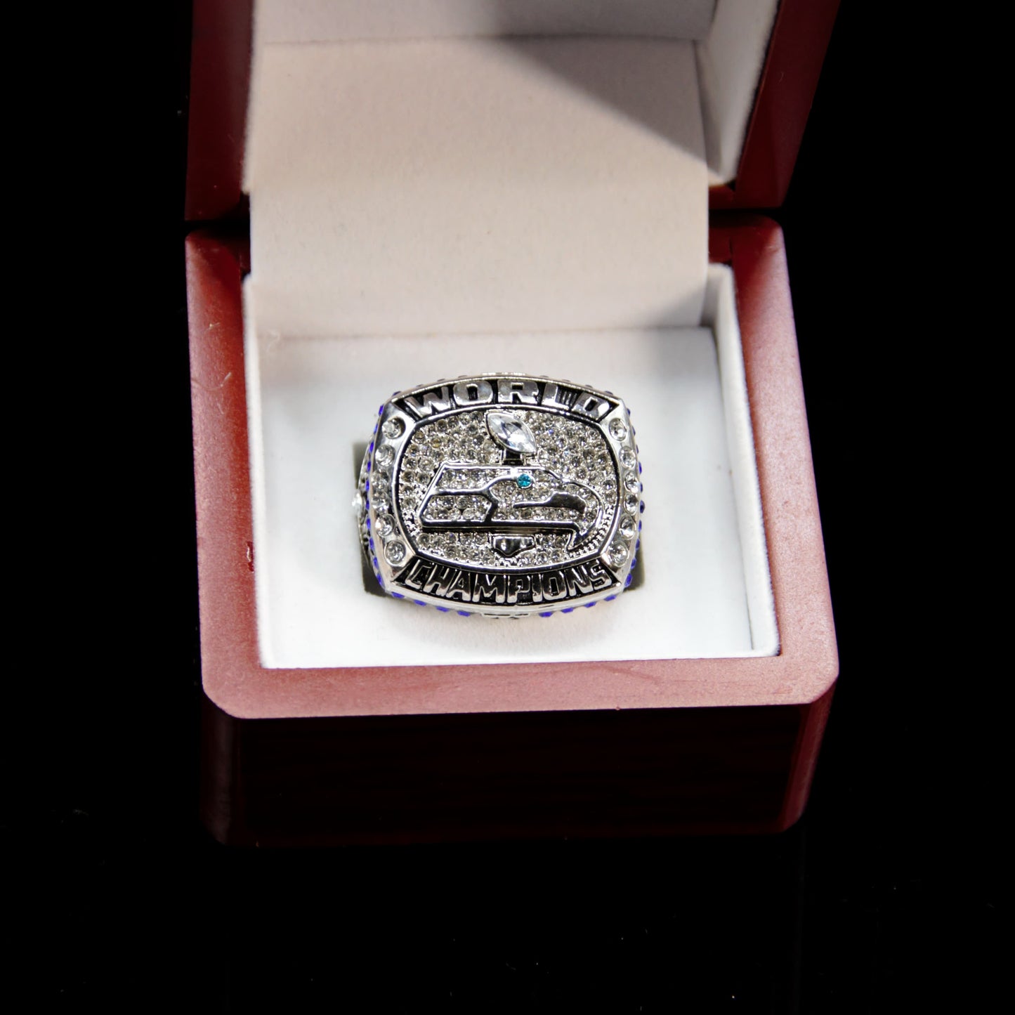 2013 NFL Seattle Seahawks Championship Replica Ring