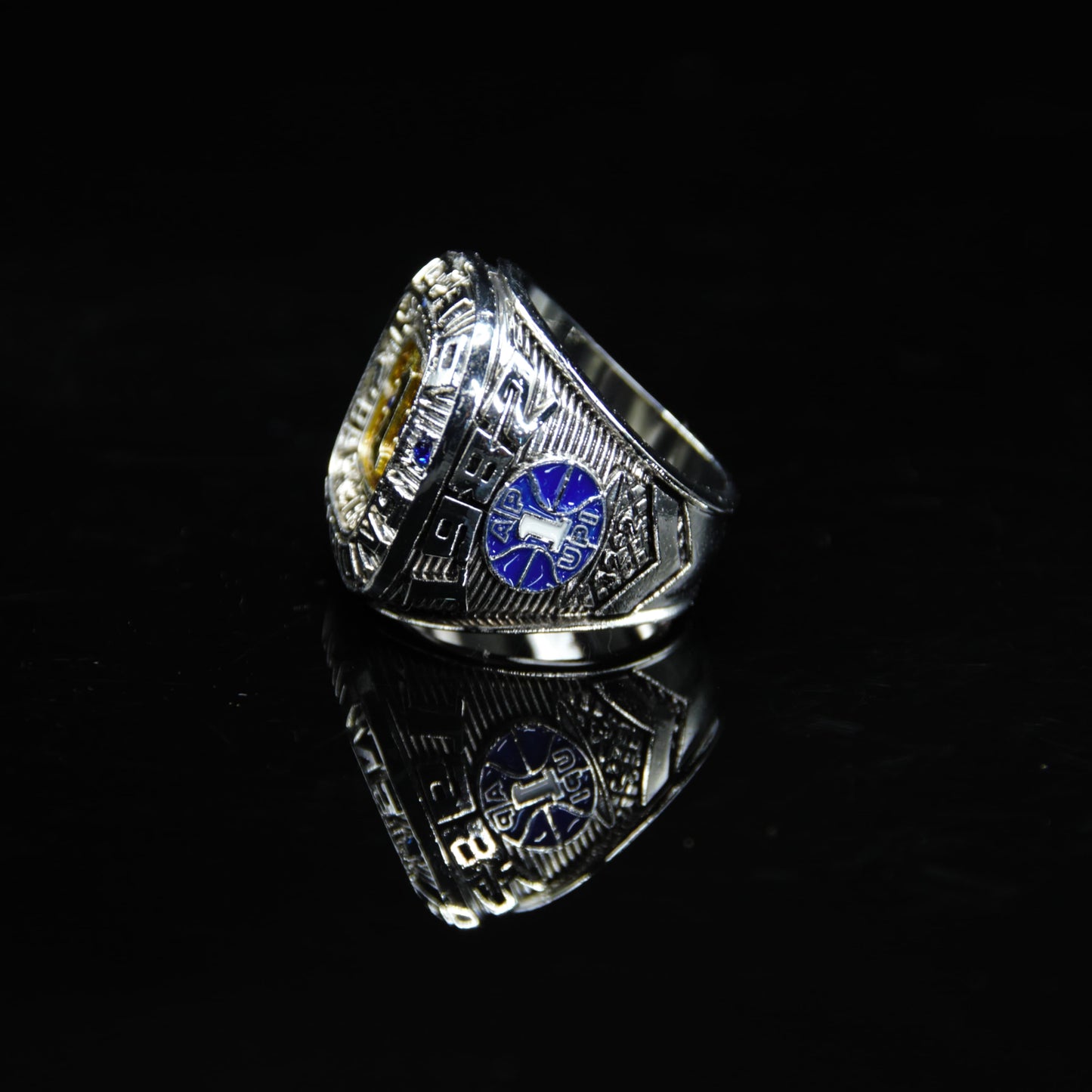 1982 NCAA Basketball North Carolina State University Replica Championship Ring