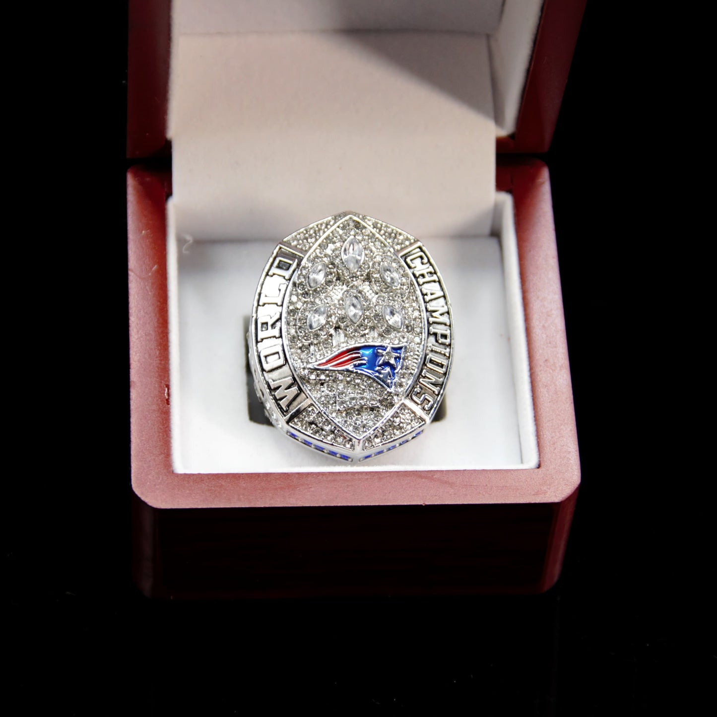 2018 NFL New England Patriots Championship Replica Ring