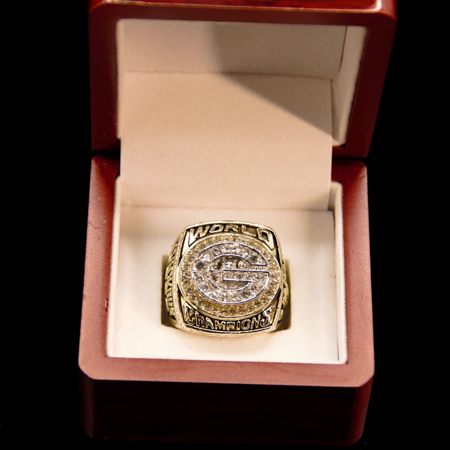 1996 NFL Green Bay Packers Championship Replica Ring